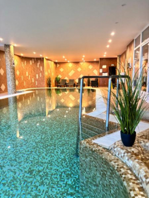 Phoenix Spa Apartman House